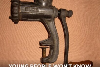Thumbnail for The mysterious metallic object that intrigued the Internet: do you know what it was used for?