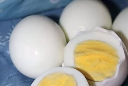 Thumbnail for Doctors reveal that eating eggs in the morning causes