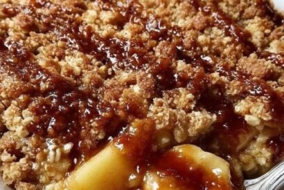 Thumbnail for Pioneer Woman Apple Crisp