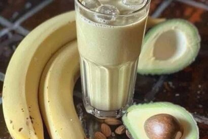 Thumbnail for A Chinese doctor told me to drink this banana and avocado smoothie in the morning…see more