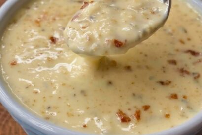 Thumbnail for Canadian Cheese Soup