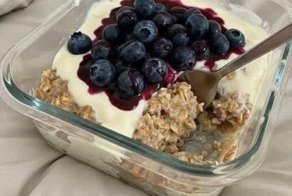 Thumbnail for Creamy High-Protein “Overnight Oats” – Low-Carb & WW-Friendly